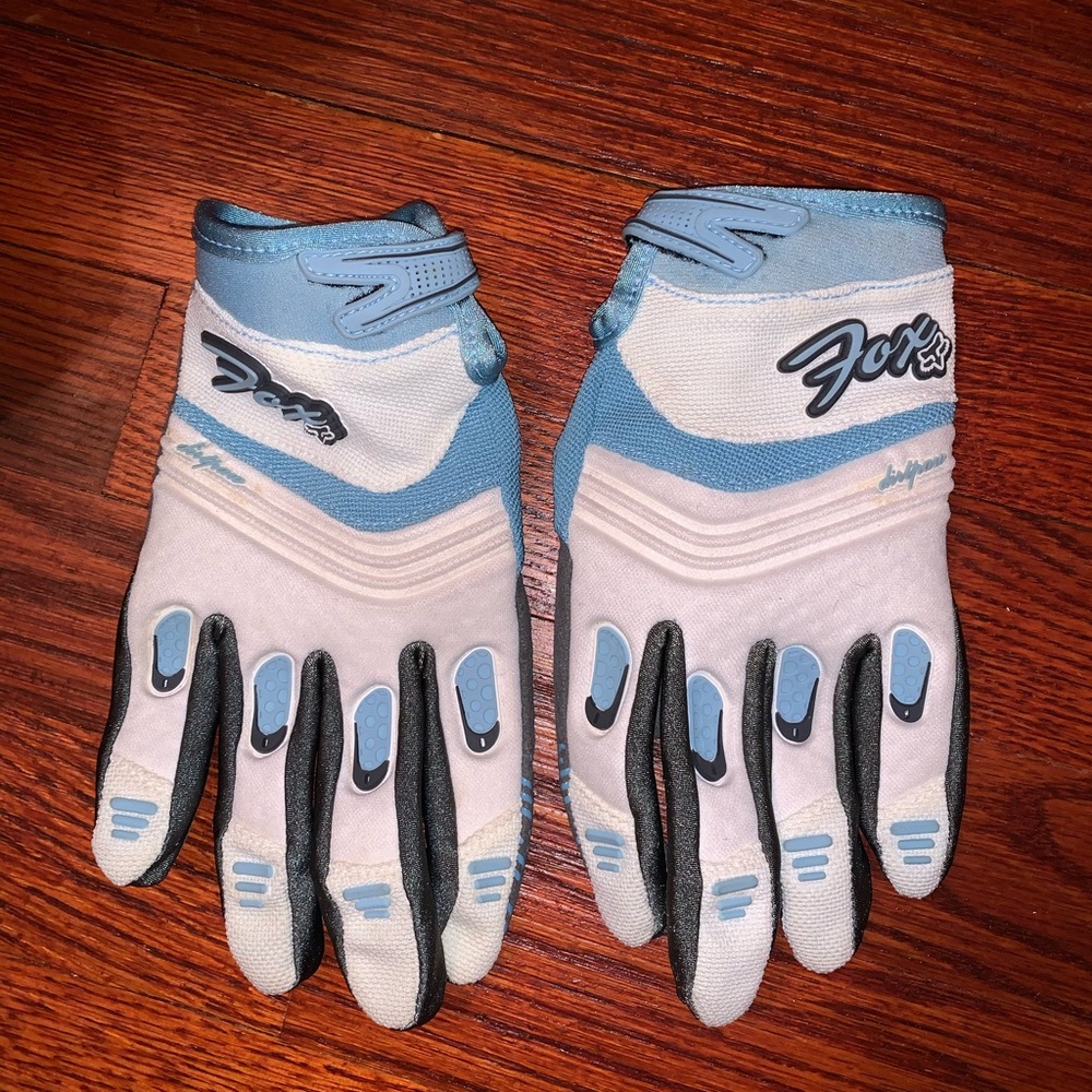 Fox riding gloves